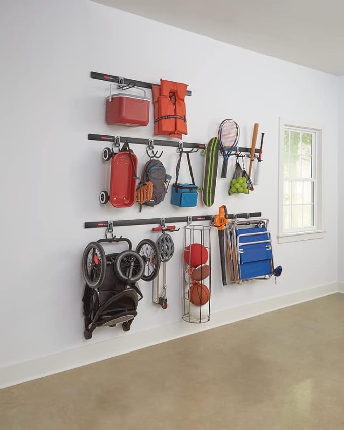 Rubbermaid 20-Piece FastTrack Garage Wall-Mounted Storage Kit 5 Rails and 15 Hooks for Home/House/Tool/Sports/Utility Purposes