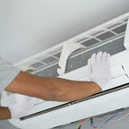 Patelai 3 Pairs Microfiber Plant Dusting Gloves Leaf Cleaning Gloves for Indoor Plants, Blinds, Furniture, House(Medium,White)