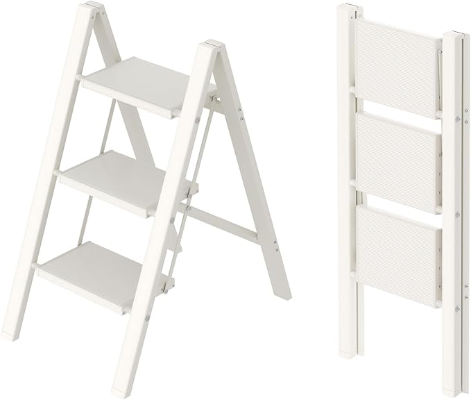 Taranta 3 Step Ladder,Aluminum Lightweight Folding 3 Step Stool with Anti-Slip Wide Pedal,330lbs Capacity Step Ladder for Household,Kitchen,Office - White