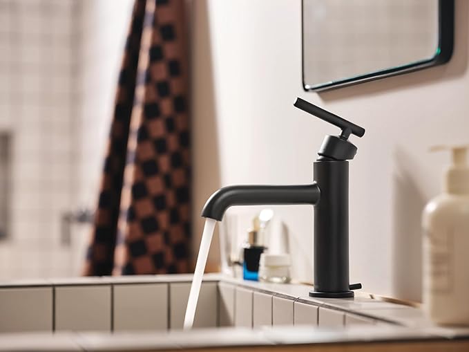 Moen Gibson Matte Black One-Handle Single Hole Modern Bathroom Sink Faucet with Optional Deckplate, Bathroom Faucets for Sink 1-hole Deck Mounted Setup, 6145BL