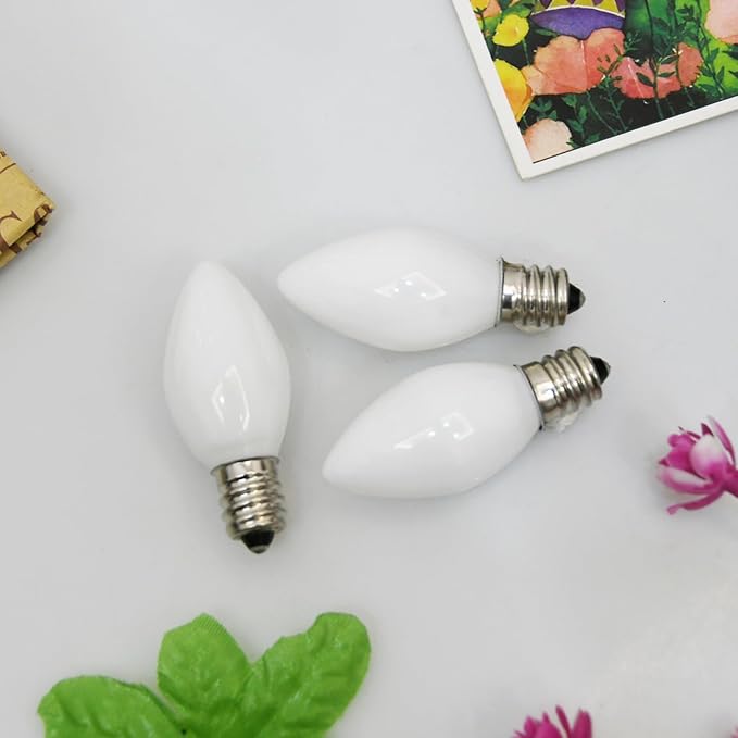 SUNSGNE C7 White Outdoor Christmas Replacement Light Bulbs, 5 Watt E12 Candelabra Base Bulbs - Great for Salt Lamp, Night Lights, Decorative Lights, Christmas Outdoor String Lights, Pack of 25