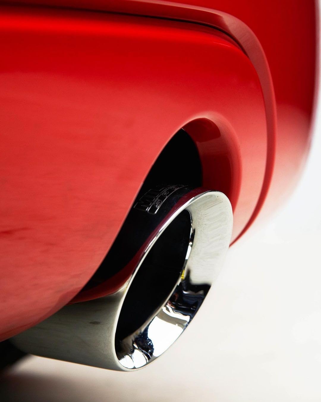 Gtechniq M1 All Metal Polish 100ml - Produces A Clear Finish On Any Type of Metal, Will Not Burn or Scratch - Fast Results On Brass, Copper, Aluminum, Chrome, Silver, Stainless Steel, and More