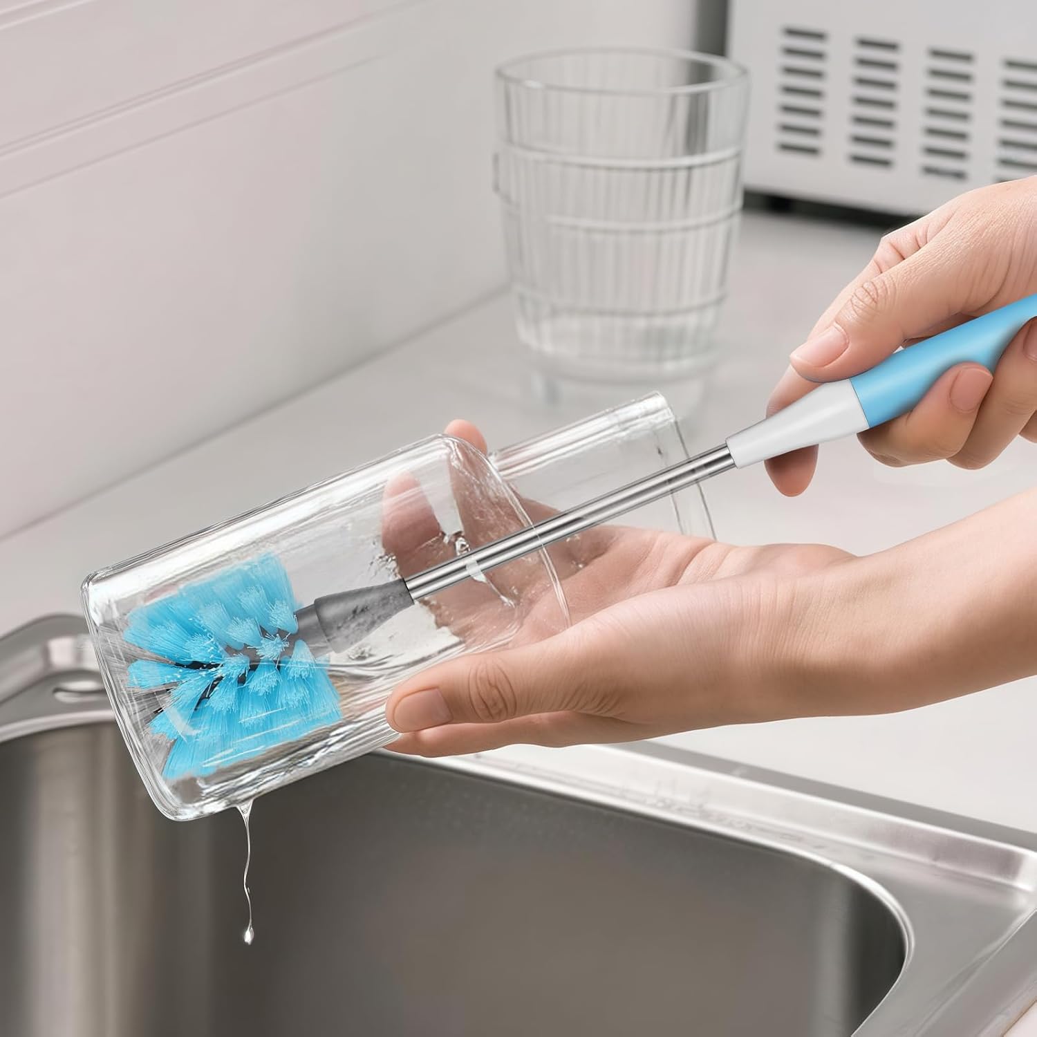 2-in-1 Water Bottle Brush, 14.5-inch Long-Handled Cleaning Brush, Kitchen Scrubber, Lid Cleaner, Suitable for Water Bottles, Cups, Glasses, Baby Bottles, Blue