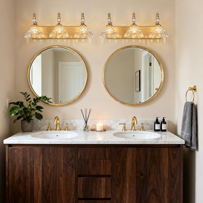 Vintage Bathroom Vanity Light, 3-Light Brass Vanity Lighting Fixture with Flower Glass Shade, Bathroom Lighting Fixtures Over Mirror