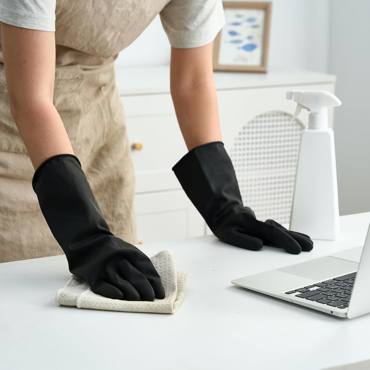 Bamllum 4 Pairs Black Rubber Dishwashing Gloves - Reusable Cleaning Gloves for Kitchen, Household, Anti-Slip, Flexible & Long-Lasting (Medium)