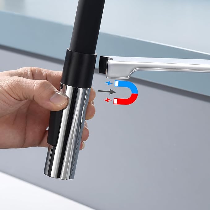 SUMERAIN Single Handle Pull-Down Kitchen Sink Faucet in Chrome Finish, Deck Mounted Lead-Free Kitchen Faucet with Dual Spray Mode