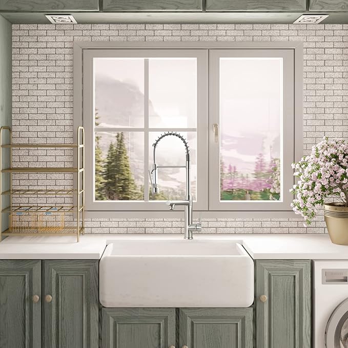 Fapully Commercial Kitchen Sink Faucet, Pull-Down Sprayer Kitchen Faucets Brushed Nickel