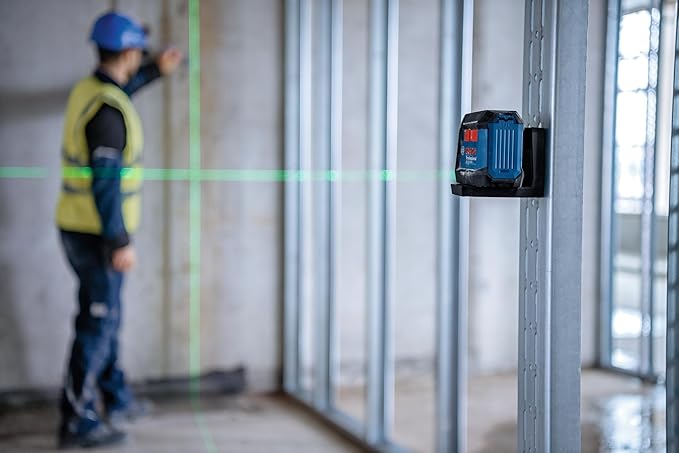 BOSCH GLL50-20G 50 Ft Green-Beam Self-Leveling Cross-Line Laser, Includes Integrated Magnetic Mount, 2 AA Batteries, & Soft Pouch