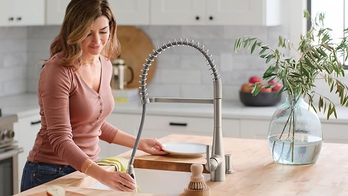 Moen Essie Spot Resist Stainless One-Handle High Arc Pre-Rinse Spring Pulldown Kitchen Faucet with Power Clean and Soap Dispenser, 87814SRS