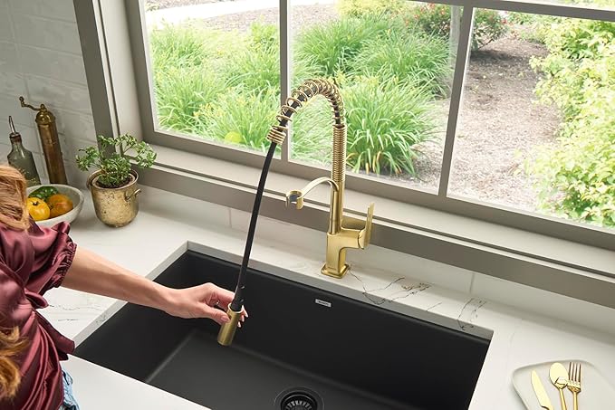 Ruvati Seneca Single Handle Pull Down Spring Kitchen Faucet with Pre-Rinse Sprayer in Brushed Gold - RVF1236SG