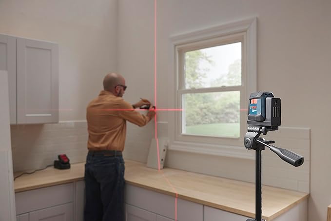 BOSCH GLL50-20 50 Ft Self-Leveling Cross-Line Laser, Includes Integrated Magnetic Mount & 2 AA Batteries