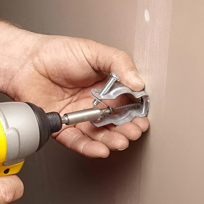 SELECT 50 Pack Lighting Conduit Hanger, 1/2 Inch Electrical Conduit Clamp with Carriage Bolt and Nut, Galvanized Conduit Clamps, Rigid Conduit Pipe Fittings for Mounting