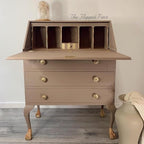 Dixie Belle Paint Company Chalk Finish Furniture Paint - Mud Puddle (32oz) - Matte Rich Taupe Chic Chalk Mineral DIY Furniture Paint