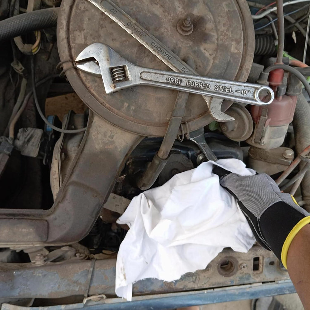 Recycled White Sheeting Cleaning Rags (5 lbs. Box) – Lint Free White Cotton Cloths for Manufacturing | Automotive | Janitorial | Shop Rags Bulk - Multipurpose