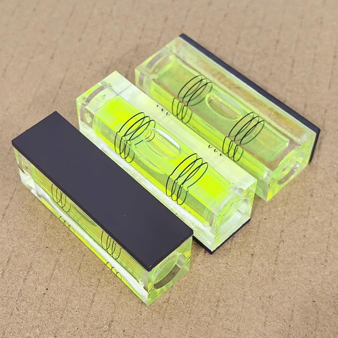 2Pcs Square Bubble Spirit Levels with Magnetic Base 52x20x15mm Three Line Bubble Level Measuring Layout Tools Levels