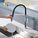 SUMERAIN Single Handle Pull-Down Kitchen Sink Faucet in Chrome Finish, Deck Mounted Lead-Free Kitchen Faucet with Dual Spray Mode