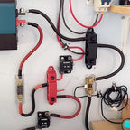 GLOSO Circuit Breaker E97 Auto Reset 150A Surfacce Mount Waterproof IP67 Marine Automotive Truck Hi-Amp (150A)