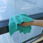 Tricol Clean Profesional Resuable Lint Free Microfiber Edgeless Cleaning Cloth 50PK Cleaning Rags,Absorbent Microfiber Wipes in Dispenser Box for Housekeeping, Car Cleaning（12 * 12 Inches）（ Green 1）