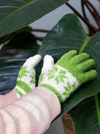 Patelai 3 Pairs Microfiber Plant Dusting Gloves Leaf Cleaning Gloves for Indoor Plants, Blinds, Furniture, House(Yellow, Pink, Blue, White,Large)