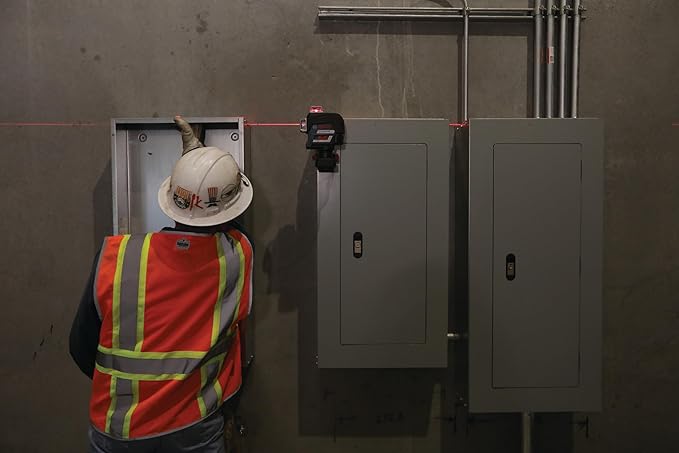 BOSCH GLL3-330C 200 Ft 12V Max Connected 360 Degree Three-Plane Leveling and Alignment-Line Laser, Includes 2.0 Ah 12V Max Lithium-Ion Battery & Charger, Heavy-Duty Pouch, & Accessories