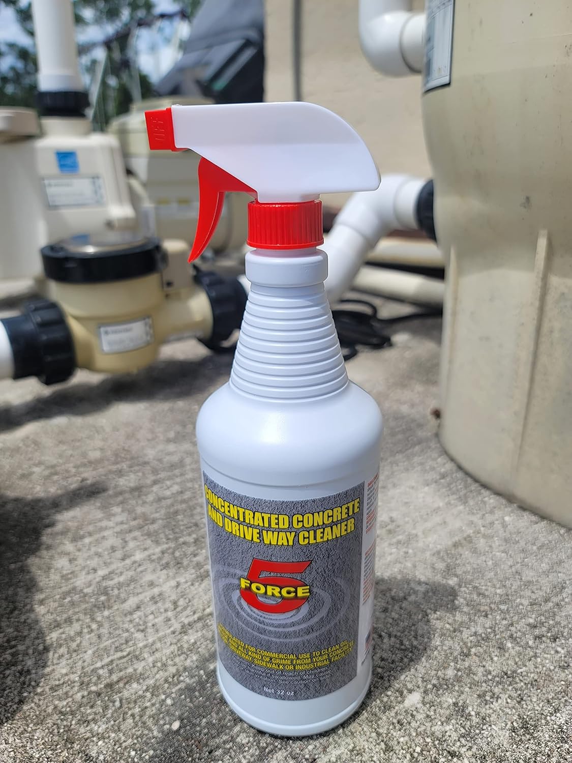 Force 5: Concentrated Outdoor, Concrete, Driveway and Sidewalk Cleaner. Remove, water stains. Dark dirt stains. Heavy Duty. Garage Floors & Warehouse. (1 Gallon)