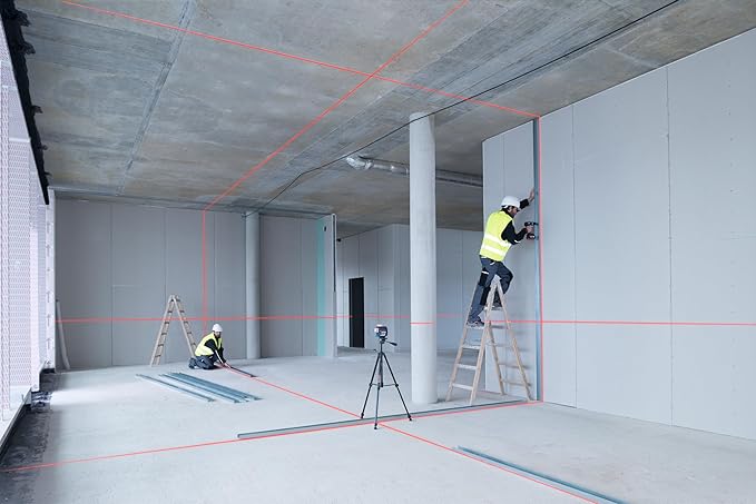 BOSCH GLL3-330C 200 Ft 12V Max Connected 360 Degree Three-Plane Leveling and Alignment-Line Laser, Includes 2.0 Ah 12V Max Lithium-Ion Battery & Charger, Heavy-Duty Pouch, & Accessories