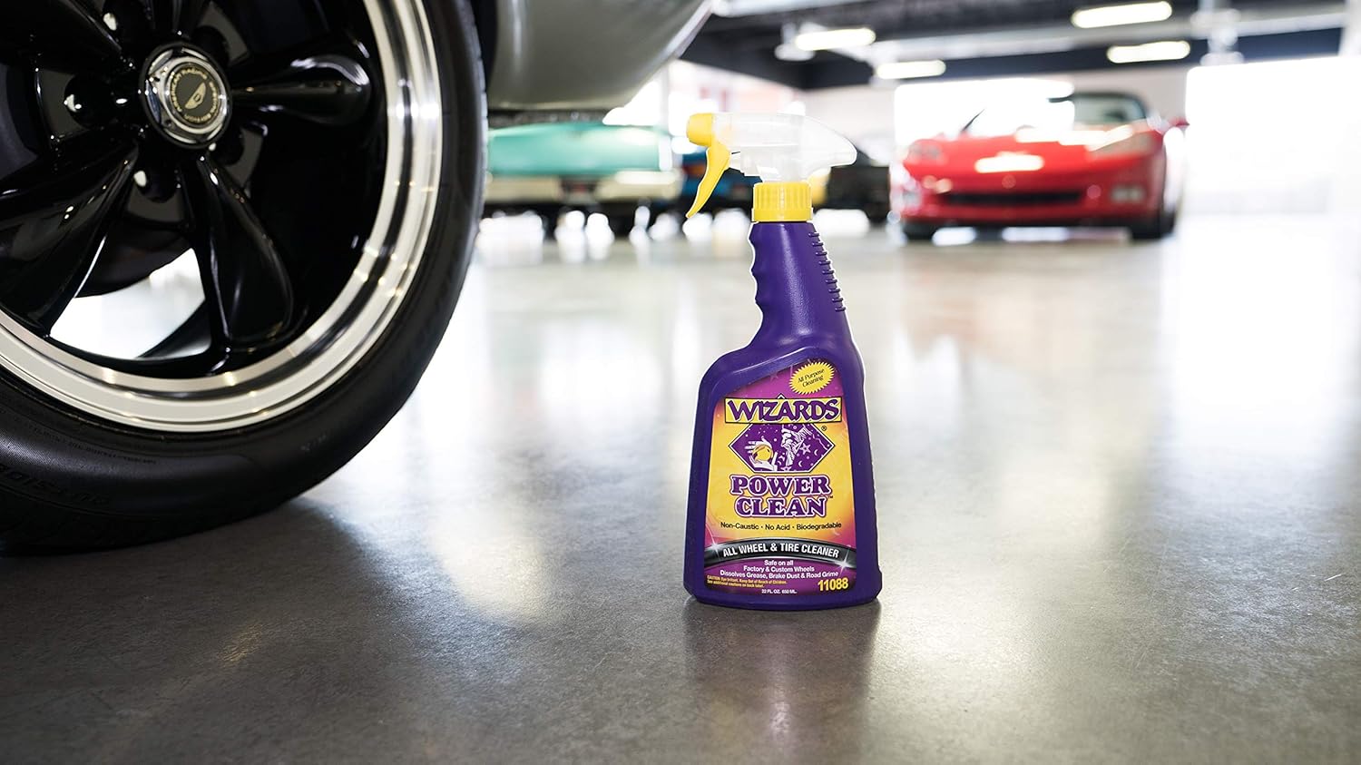 Wizards Power Clean Wheel and Tire Cleaner - Non Caustic and No Acid Biodegradable Interior Cleaning Supplies - Safe on All Kinds of Wheels - Dissolves Grease, Brake Dust and Road Grime - 1 Gallon