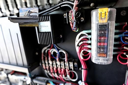 Blue Sea Systems 5035 ST Blade Fuse Block - Six Independent Circuits with Cover, 100 Amps