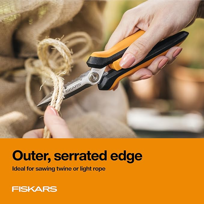 Fiskars Pruning Shears for Gardening, Multipurpose 8" Garden Shears with Sheath and SoftGrip Handle, Great for cutting Nursery Pots, Bags, and Wire