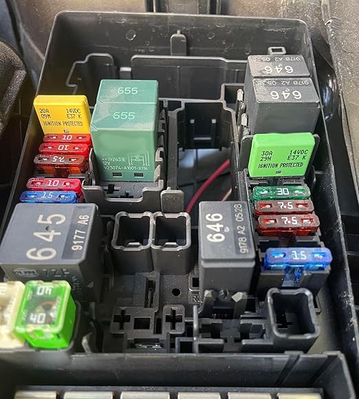 12V Fuse Circuit Breaker Auto Reset Automotive Low Profile ATO ATC - UL Certified Blade Self Resetting Car Fuses Kit 5A 10A 15A 20A 25A 30A Amp 12 Volt DC - Mixed 6 Pack