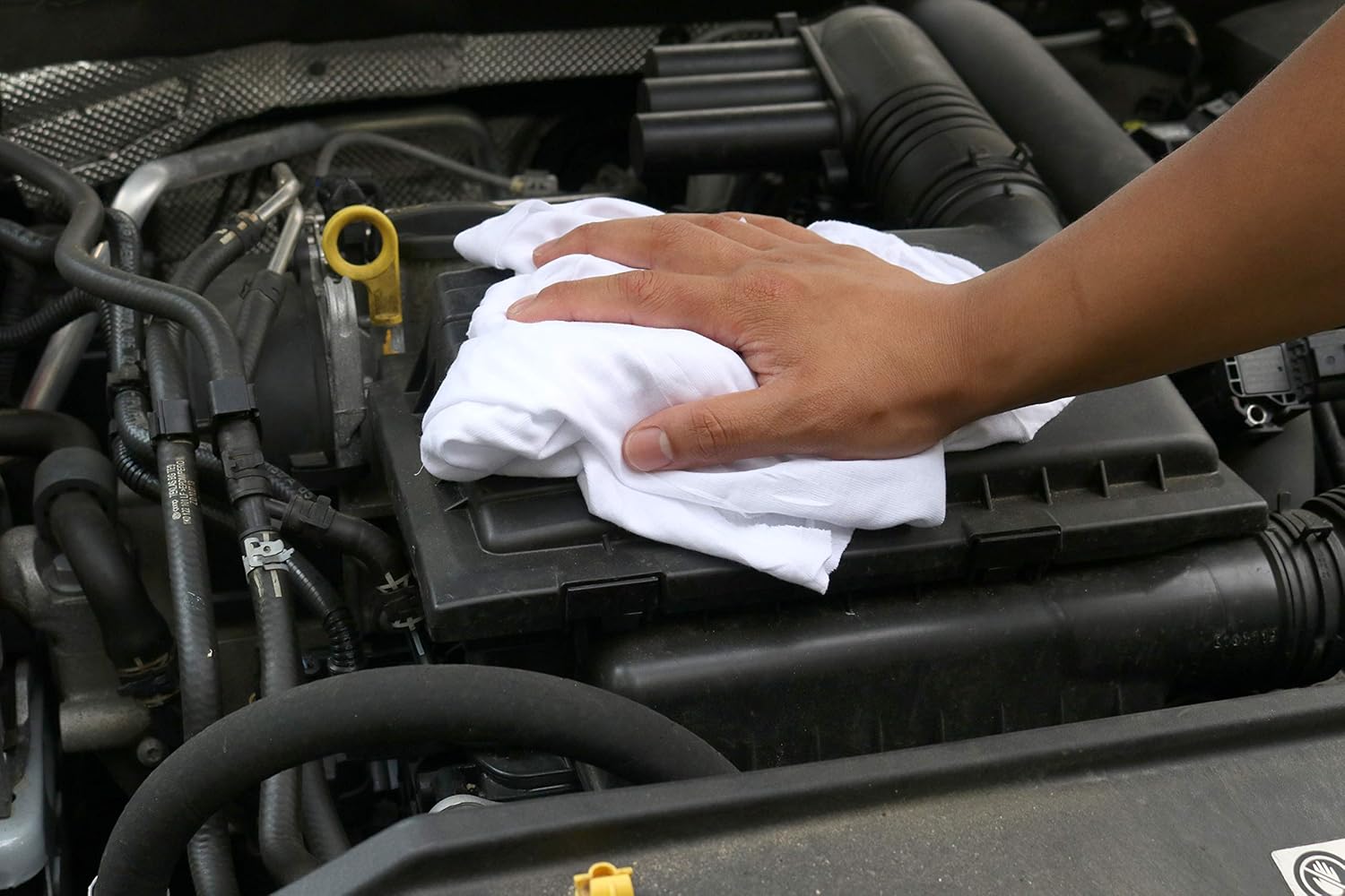 Arkwright W43 Cotton Tshirt Rags - 5 lb Bag - (Pack of 8) Soft Lint Free Cloths for Cleaning, Streak & Scratch-Free, Professional Grade Bulk Wiping Towels for Polishing, Painting, and Staining, White