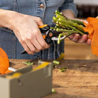 Fiskars Floral Pruning Shears - Plant Cutting Scissors/Garden Clippers For Deadheading and Working with Flowers - Black/Orange