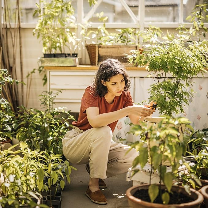 Fiskars Pruning Snips - 6" Garden Shears with Comfort Grip and Spring Action - Sharp and Precise Non-Stick Steel Blades - Quality Pruning Shears for Plants in Grow Tents and Hydroponics - 2 Pack