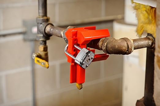 Brady - BS08A-RD Prinzing Ball Valve Lockout, Large, for 2"-8" Outside Pipe Diameter, Red